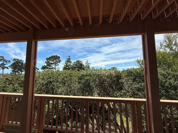 4 Santa Fe St #4, Carmel, CA 93923