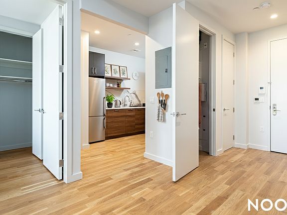3rd image of 45-57 Davis St #522