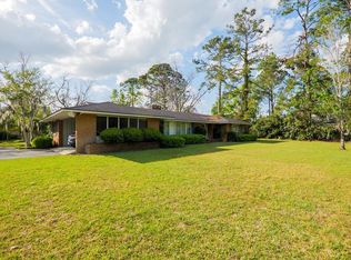 2524 Jerry Jones Dr, Valdosta, GA 31602