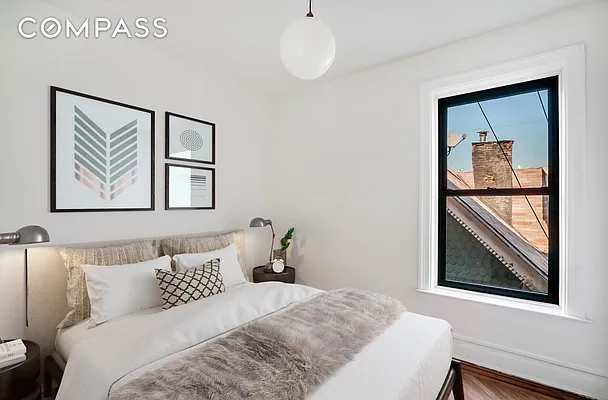 Rented by Compass | media 63