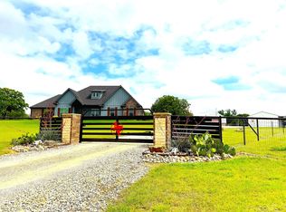 229 Oak Tree Ct, Poolville, TX 76487