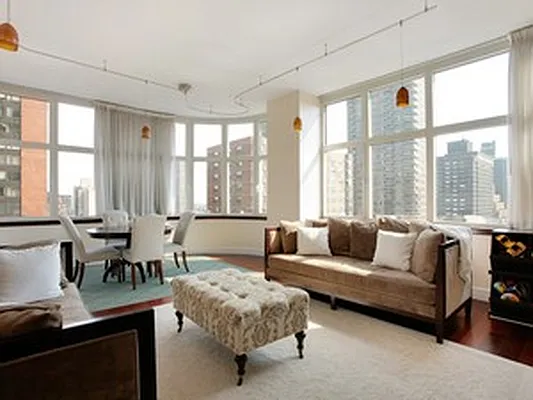 Rented by Corcoran | media 14