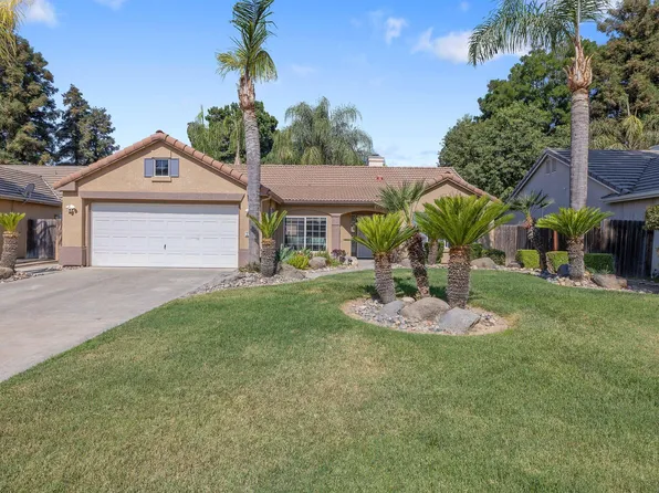 2915 S Aspen Street, Visalia, CA 93277