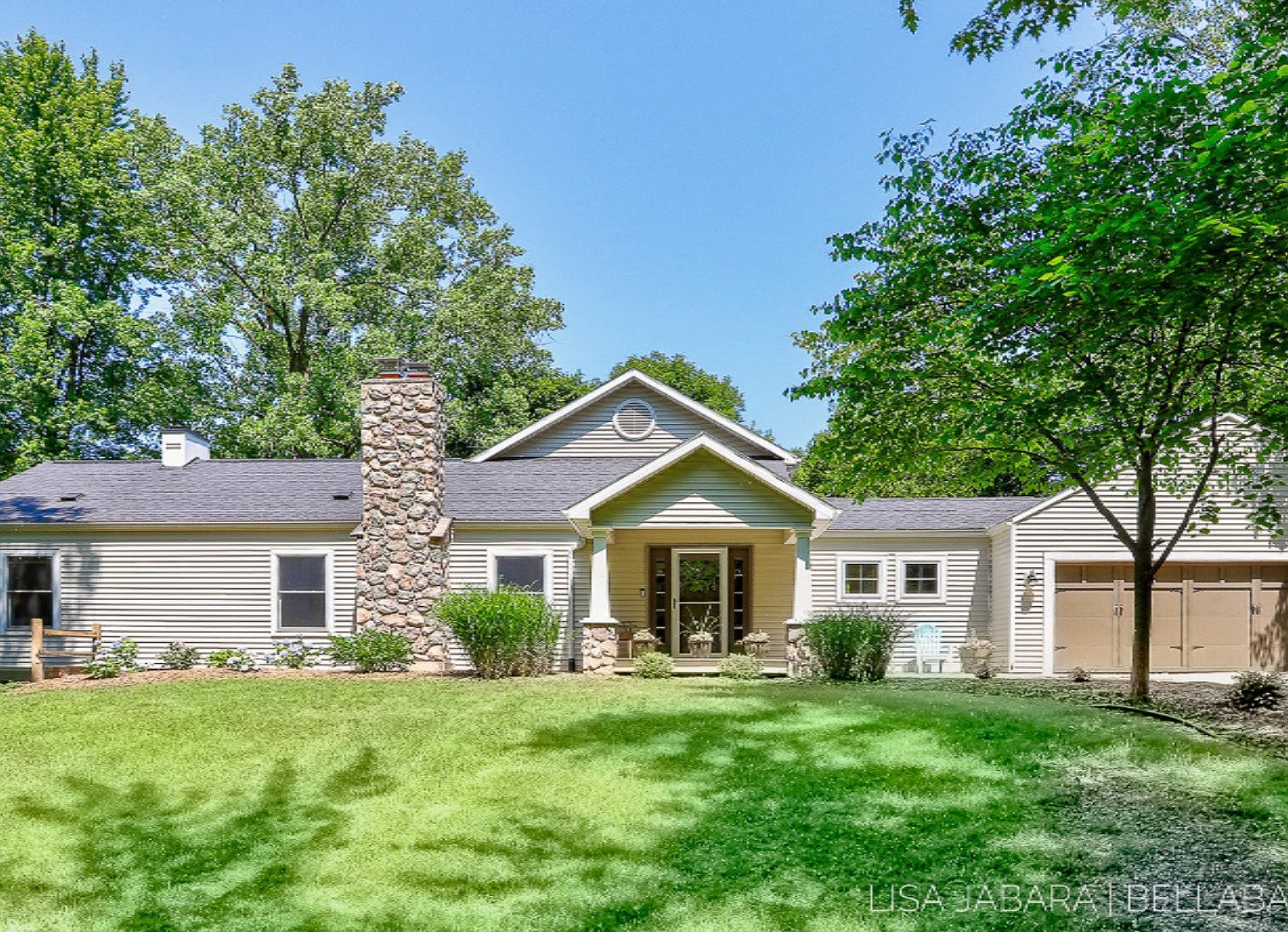 2727 Reeds Lake Blvd SE, East Grand Rapids, MI 49506 Zillow