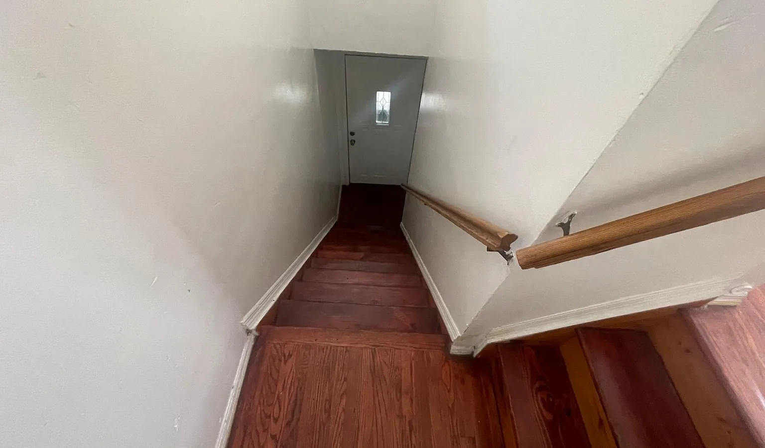 2 bed, $3,000 — Photo 3