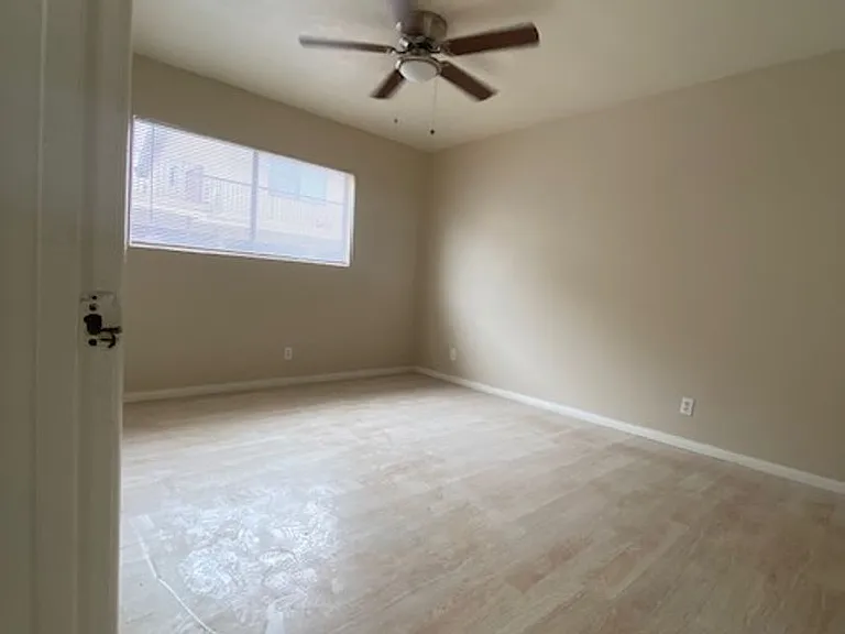 14916 Gagely Dr — Photo 10