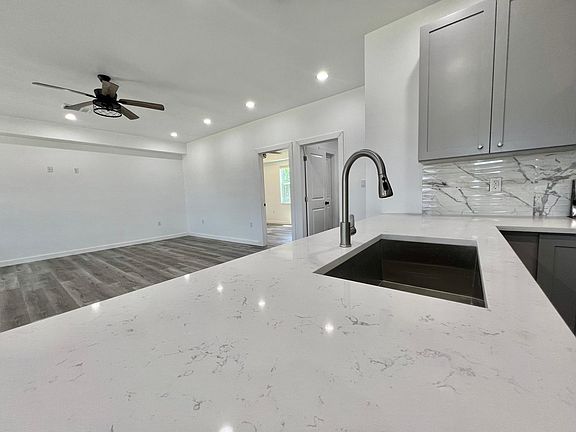 3rd image of 321 County Road 560 #3-A-B