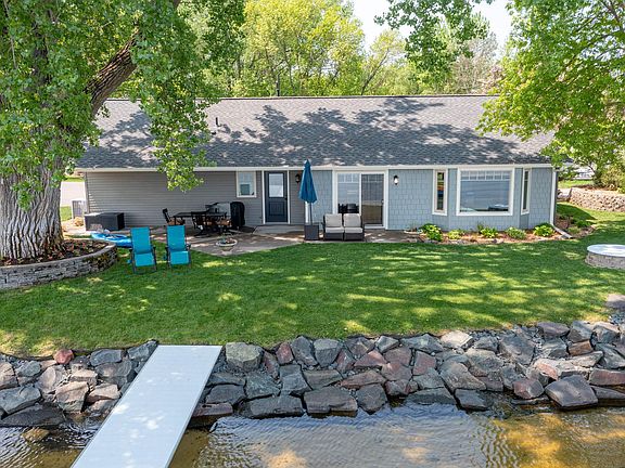 3rd image of 21253 Old Lake George Blvd NW