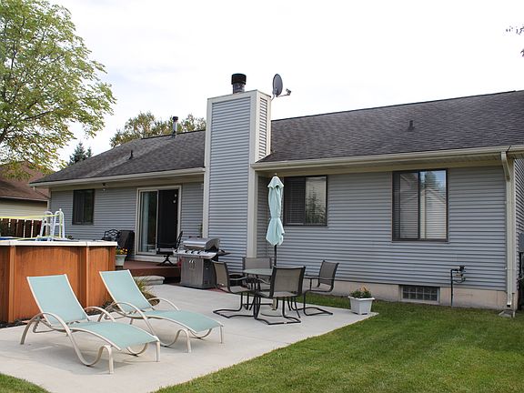 4th image of 2654 Woodbourne Dr