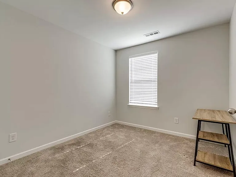 204 Kinsale Dr — Photo 19