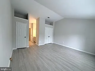 7315 Castleberg Ct — Photo 11