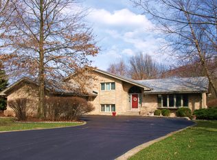 23831 S Kurt Ln, Crete, IL 60417