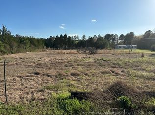 698 Bear Bay Rd, Lumberton, NC 28358