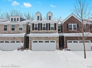 40115 Premier Dr, Plymouth, MI