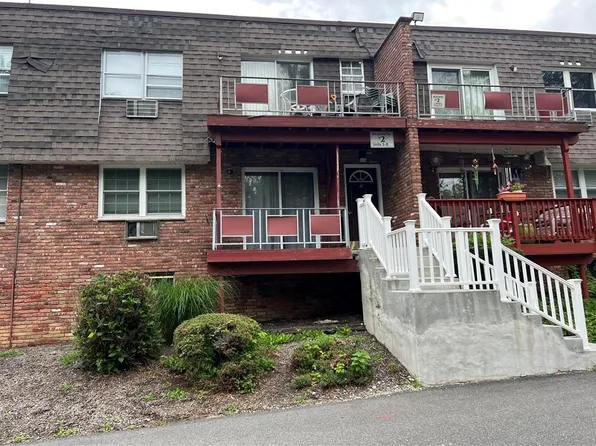 2 Crescent Drive #5, Thiells, NY 10984