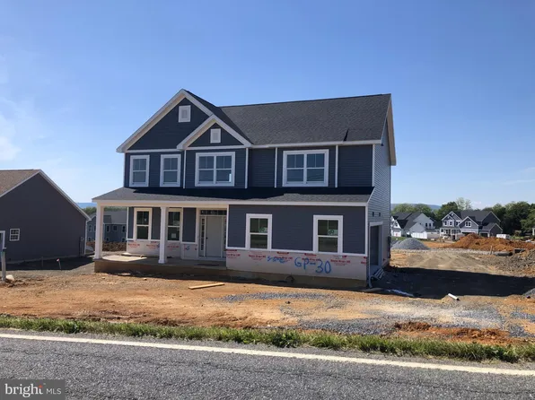 2524 Austin Ave, Chambersburg, PA 17202