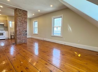 54 Lothrop St, Beverly, MA 01915