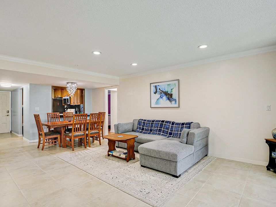 1st image of 4483 Luxemburg Court #106