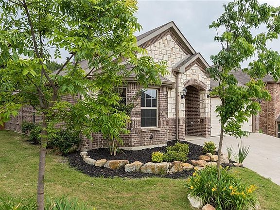 2nd image of 8016 Vista Hill Ln