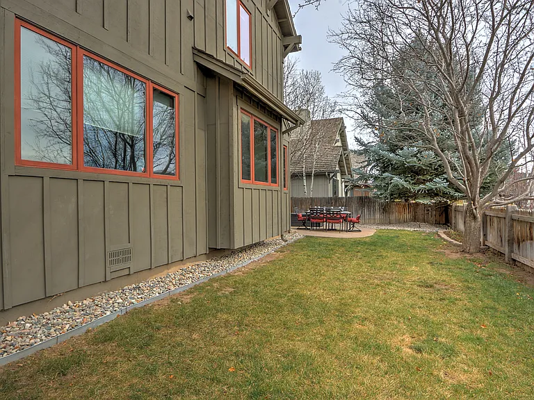 408 Settlement Ln — Photo 57