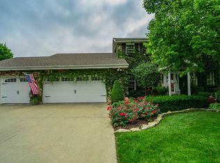 370 Barrington Dr, Bourbonnais, IL