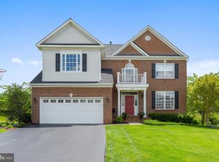732 Hunton Pl NE, Leesburg, VA