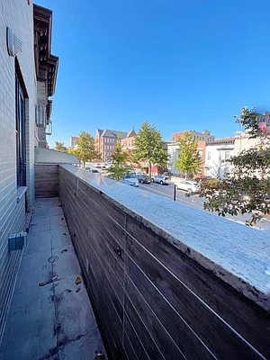 Rented by E House Realty & Management Inc. | media 31