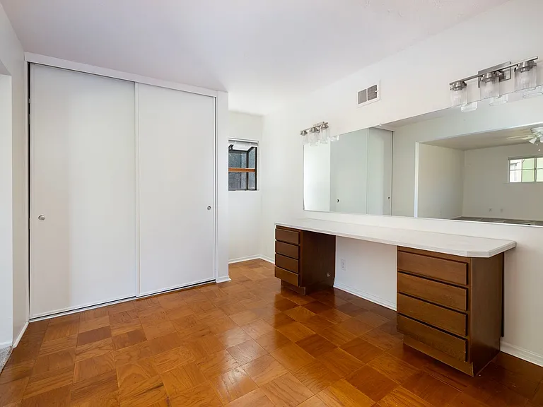 316 Cambridge Dr — Photo 13