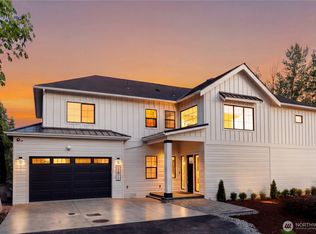 12811 SE 44th Place, Bellevue, WA 98006