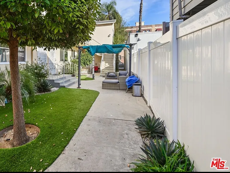 815 Pacific Ave #7 — Photo 15
