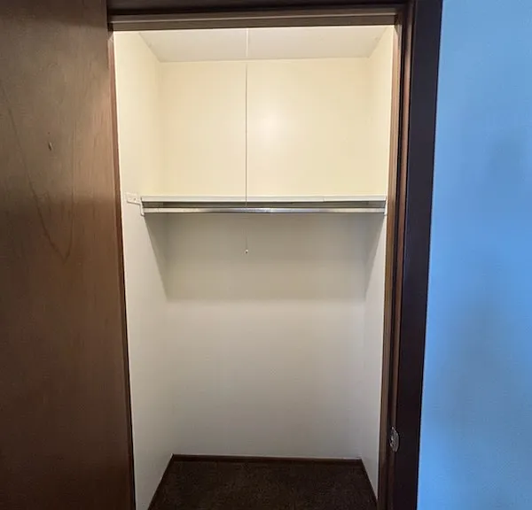 1911 Canterbury Dr #D — Photo 15