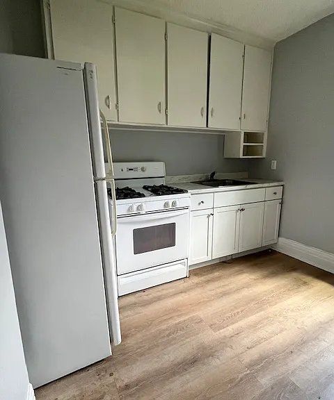 2 Archer St #2 — Photo 1