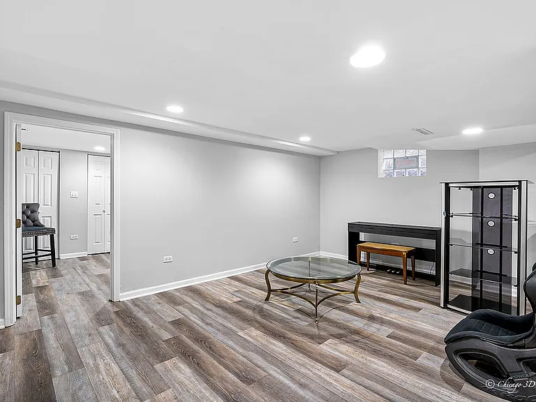 5844 N Lacey Ave — Photo 11