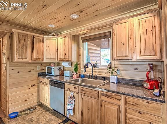 4th image of 88 Wavelyn Ann Dr