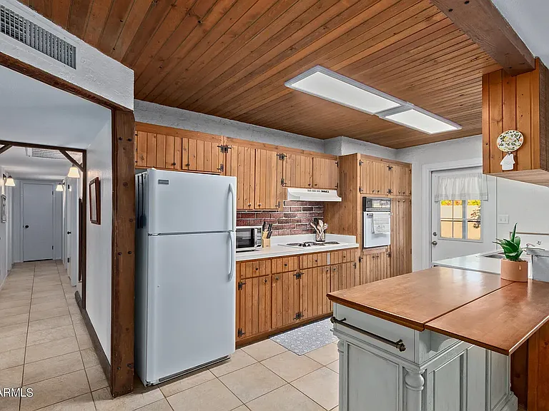 3215 S Kachina Dr — Photo 14
