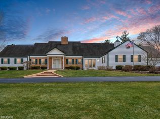 309 Plymouth Dr, Inverness, IL 60067