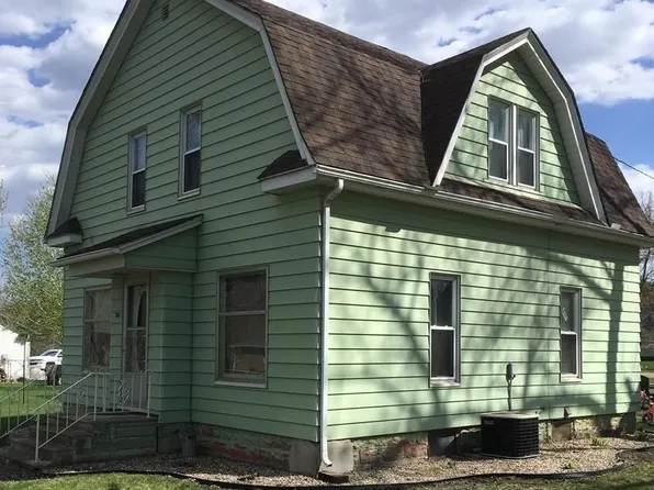 215 Broad St, Whittemore, IA 50598