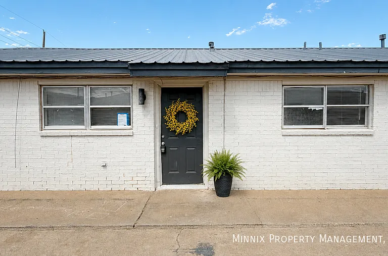 5712 Brownfield Dr #C — Photo 1