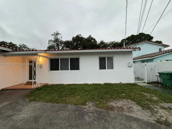 1122 NW 32nd Pl, Miami, FL 33125