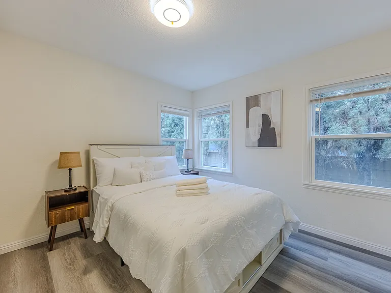6252 Golden West Ave — Photo 25