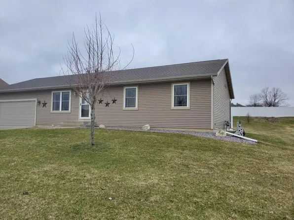 2060 South Stonewood COURT, Sparta, WI 54656