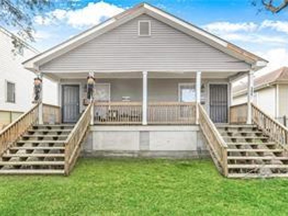 1st image of 3902-04 Louisiana Avenue Pkwy #3902