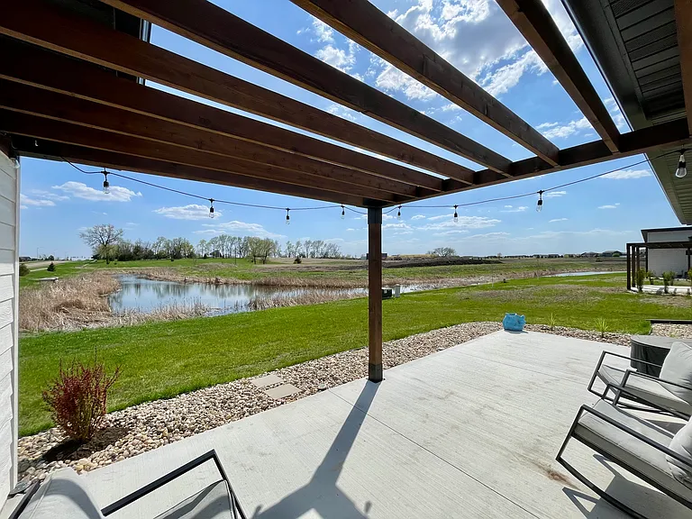 328 E Blue Bell Dr — Photo 18