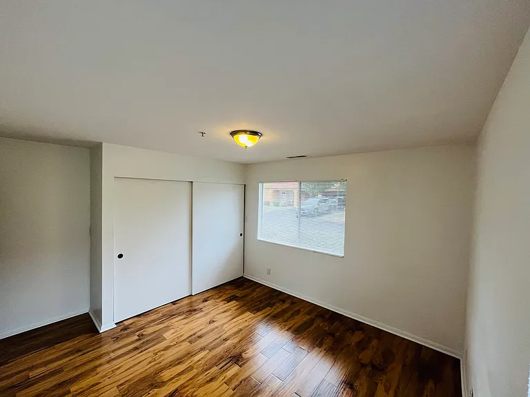 1414 Sweetbriar Cir — Photo 19