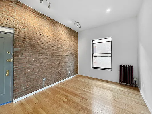 Rented by Skyward | media 11