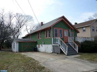 11 West Dr, Pennsville, NJ 08070