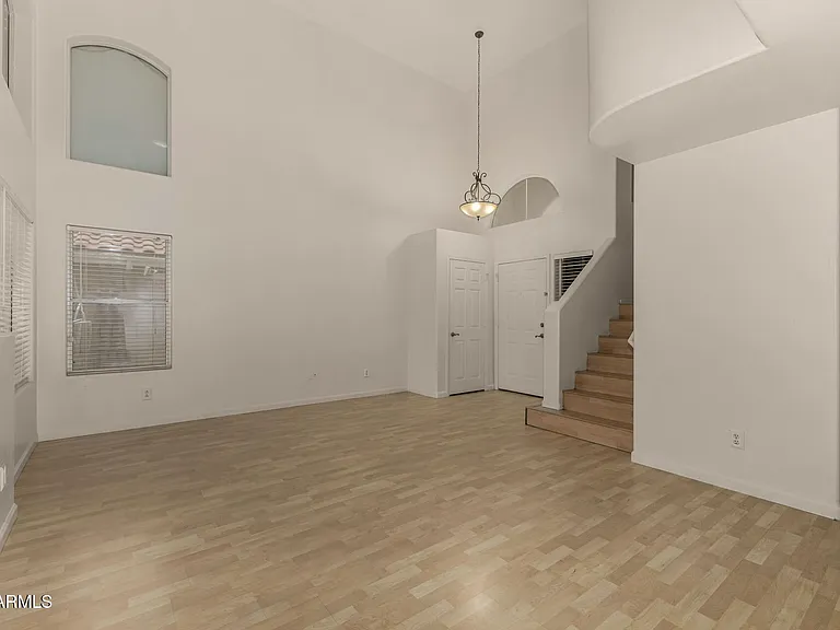 1343 E Angela Dr — Photo 9