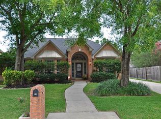 4311 Garden Hills Ln, Kingwood, TX 77345