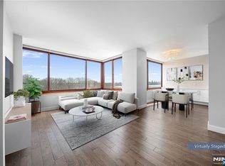 100 Old Palisade Rd APT 1604, Fort Lee, NJ 07024