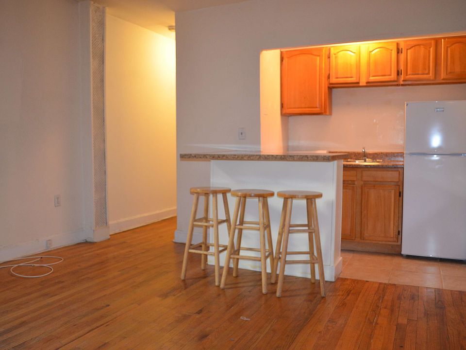 1st image of 27 Grace Ct APT 3